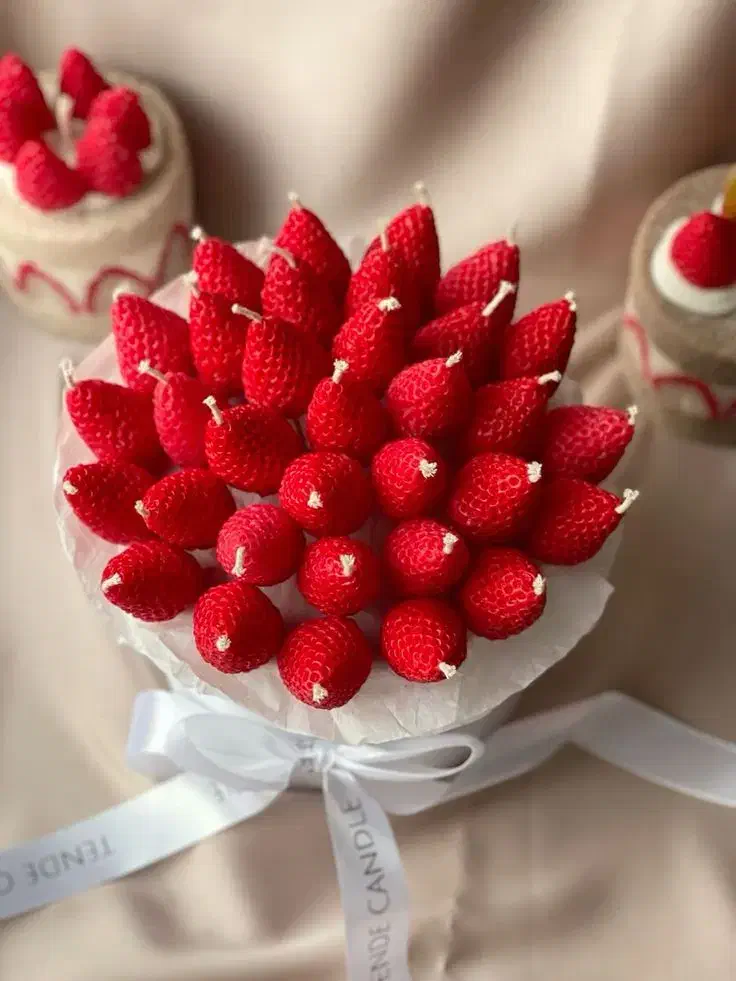 انواع شمع های فانتزی و مناسبتی|صنایع دستی و سایر لوازم تزئینی|رودسر, |دیوار