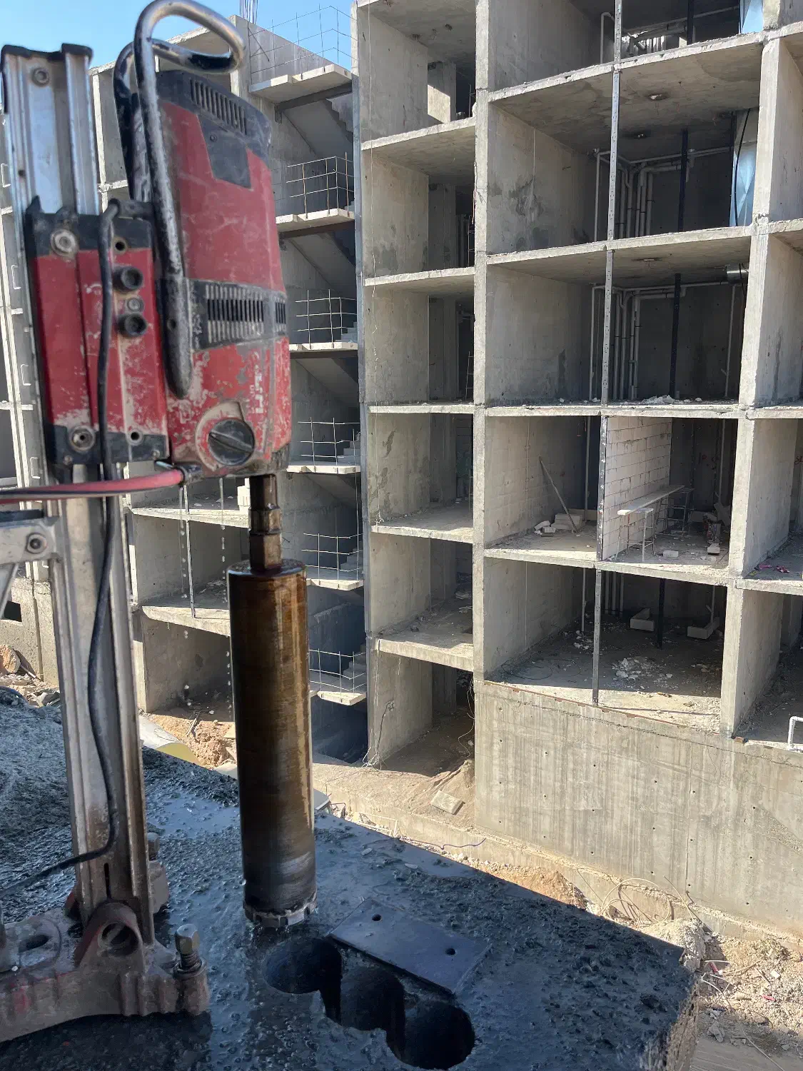 کرگیری سوراخکاری ،گرد بتن،سوراخ کاری|خدمات پیشه و مهارت|اراک, |دیوار