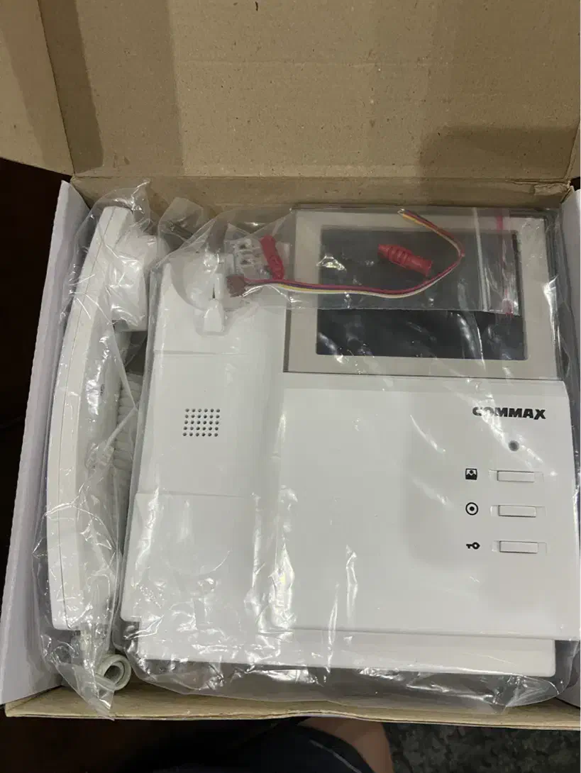 آیفون کوماکس رنگی تهرانپارس|صوتی و تصویری|تهران, تهرانپارس جنوبی|دیوار