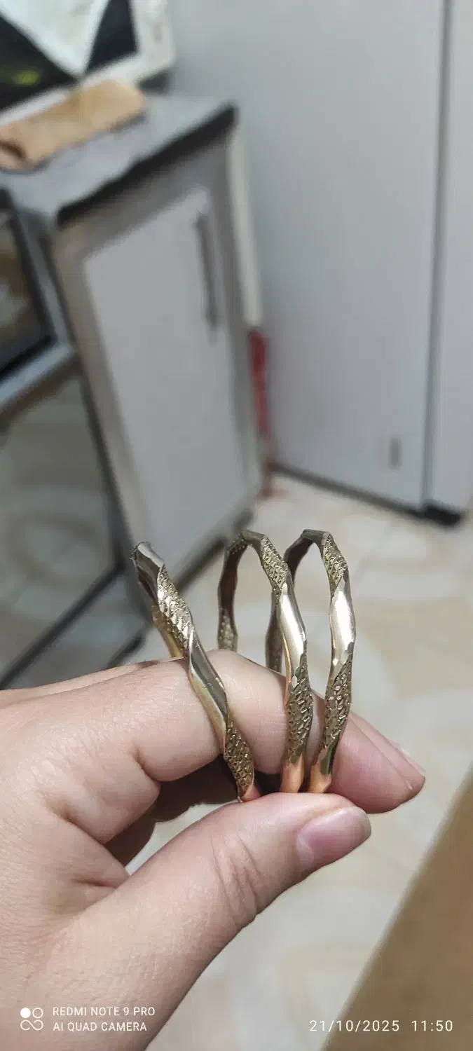 النگو ژوپینگ|بدلیجات|قم, نیروگاه|دیوار