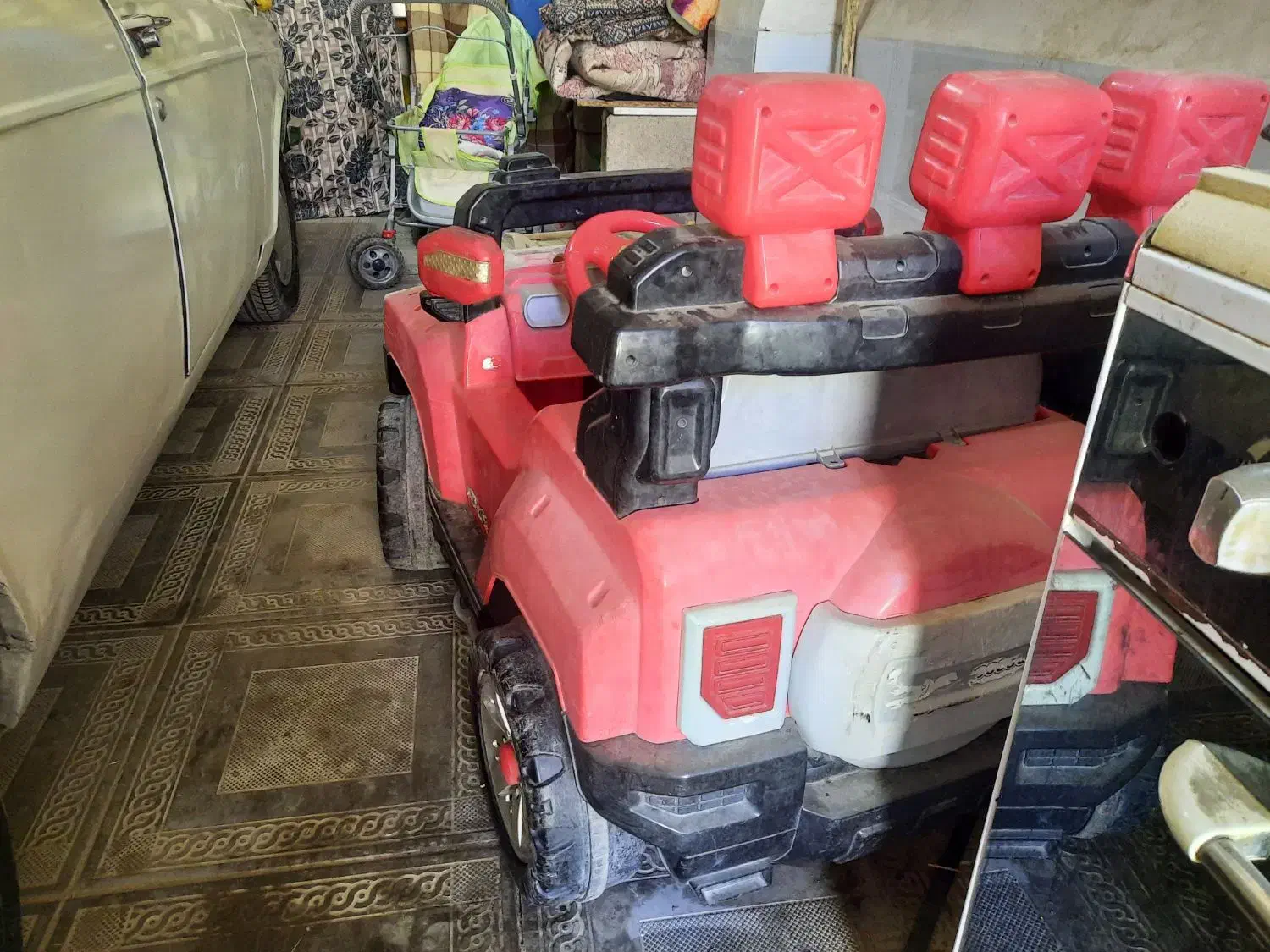 ماشین شارژی|اسباب‌بازی بچه|سلماس, |دیوار