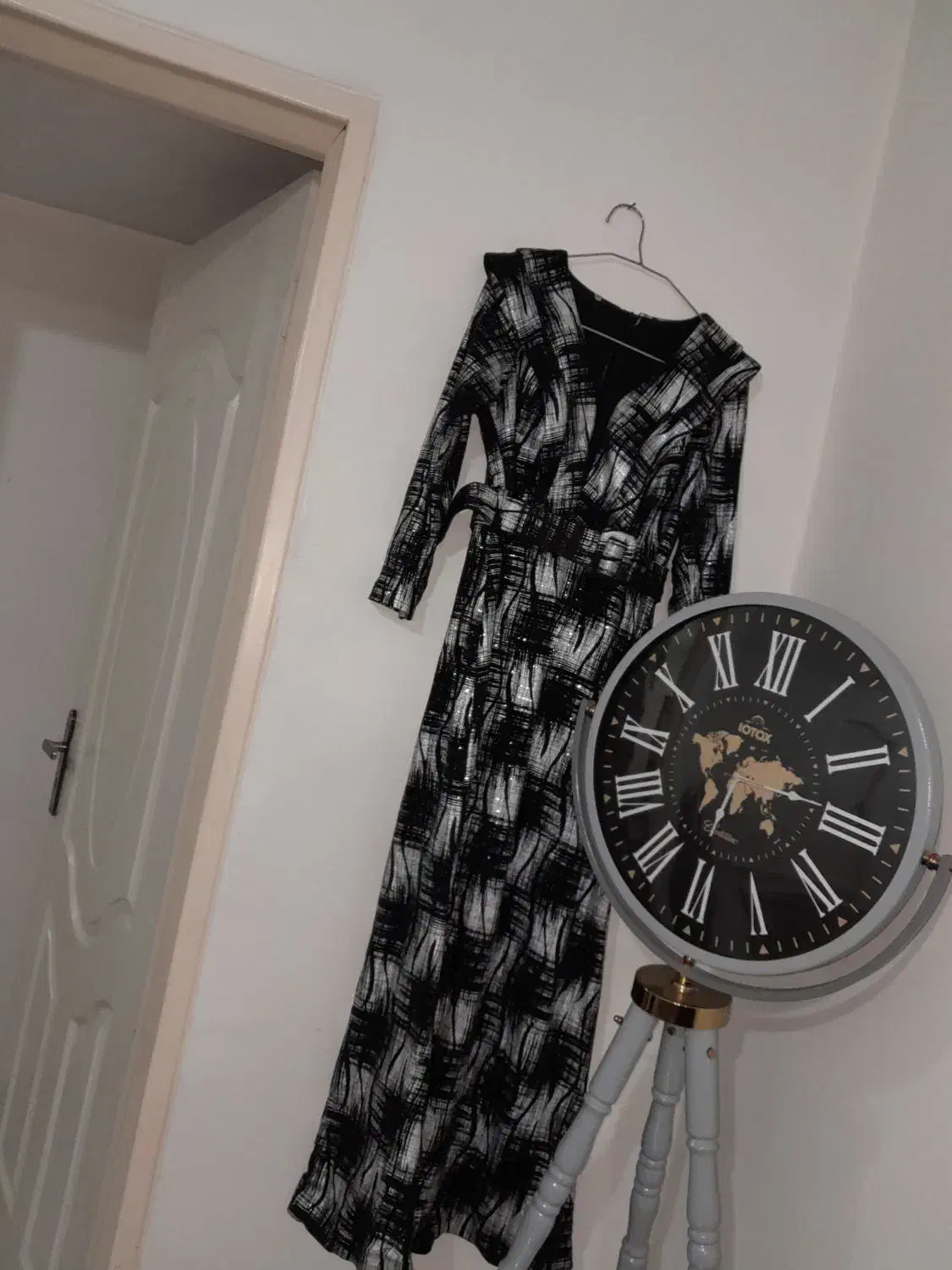 لباس مجلسی|لباس|پاکدشت, پاکدشت (مامازند)|دیوار