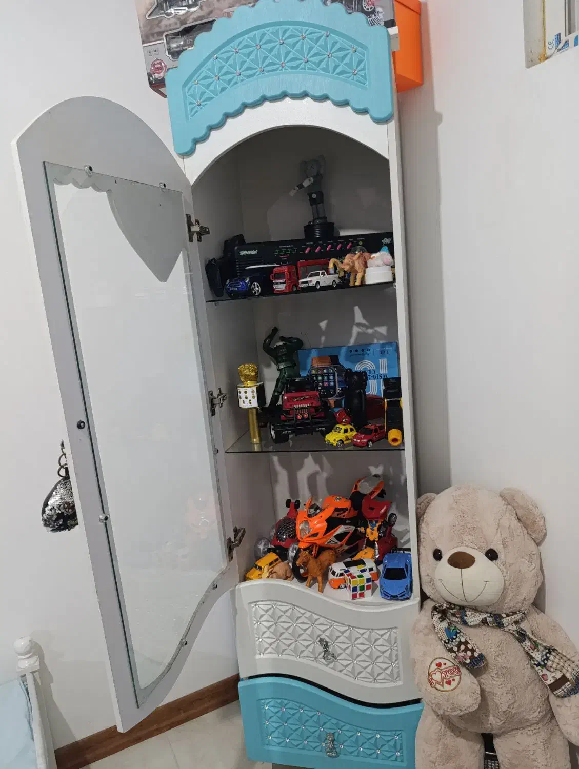 کمد بچه|اسباب و اثاث بچه|مشهد, پنجتن|دیوار