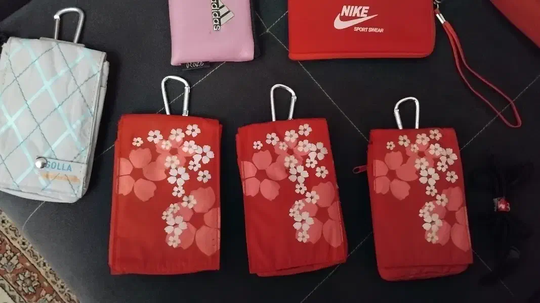 کیفِ موبایل و دسته کلید|کیف، کفش، کمربند|رشت, حمیدیان|دیوار