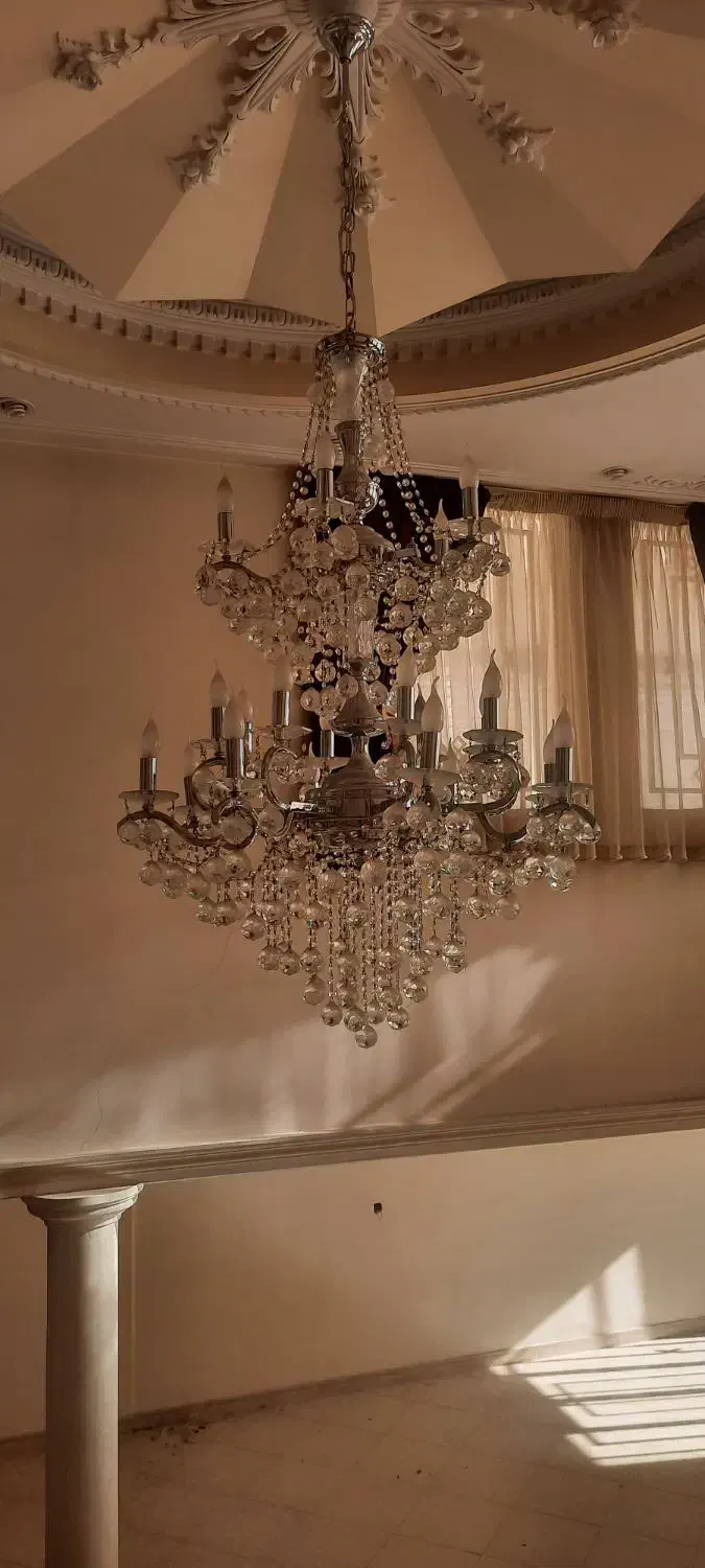 لوستر|لوستر و چراغ آویز|مشهد, فارغ التحصیلان|دیوار