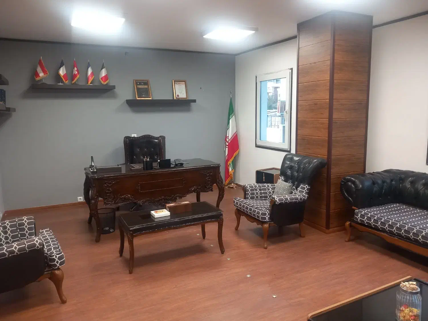 ۱۰۰ متر / اداری / نیاوران|اجارهٔ دفتر کار، اتاق اداری، مطب|تهران, نیاوران|دیوار