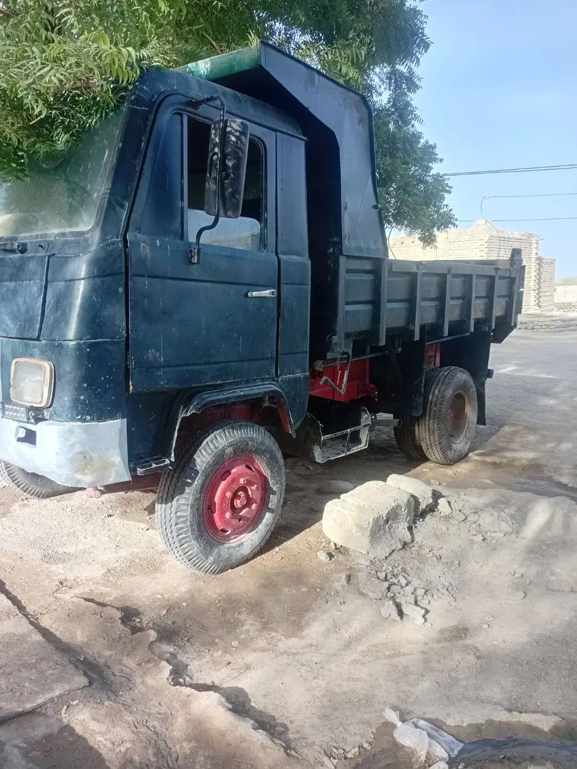 ازرکش|خودرو سنگین|پیشین, |دیوار