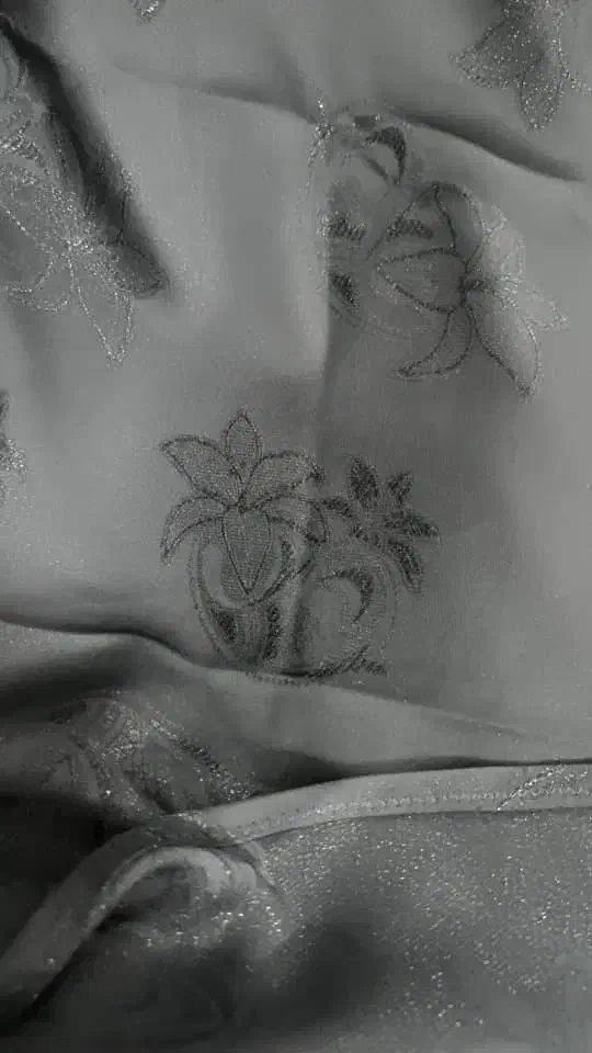 چادر مشکی|لباس|مشهد, کارمندان دوم|دیوار