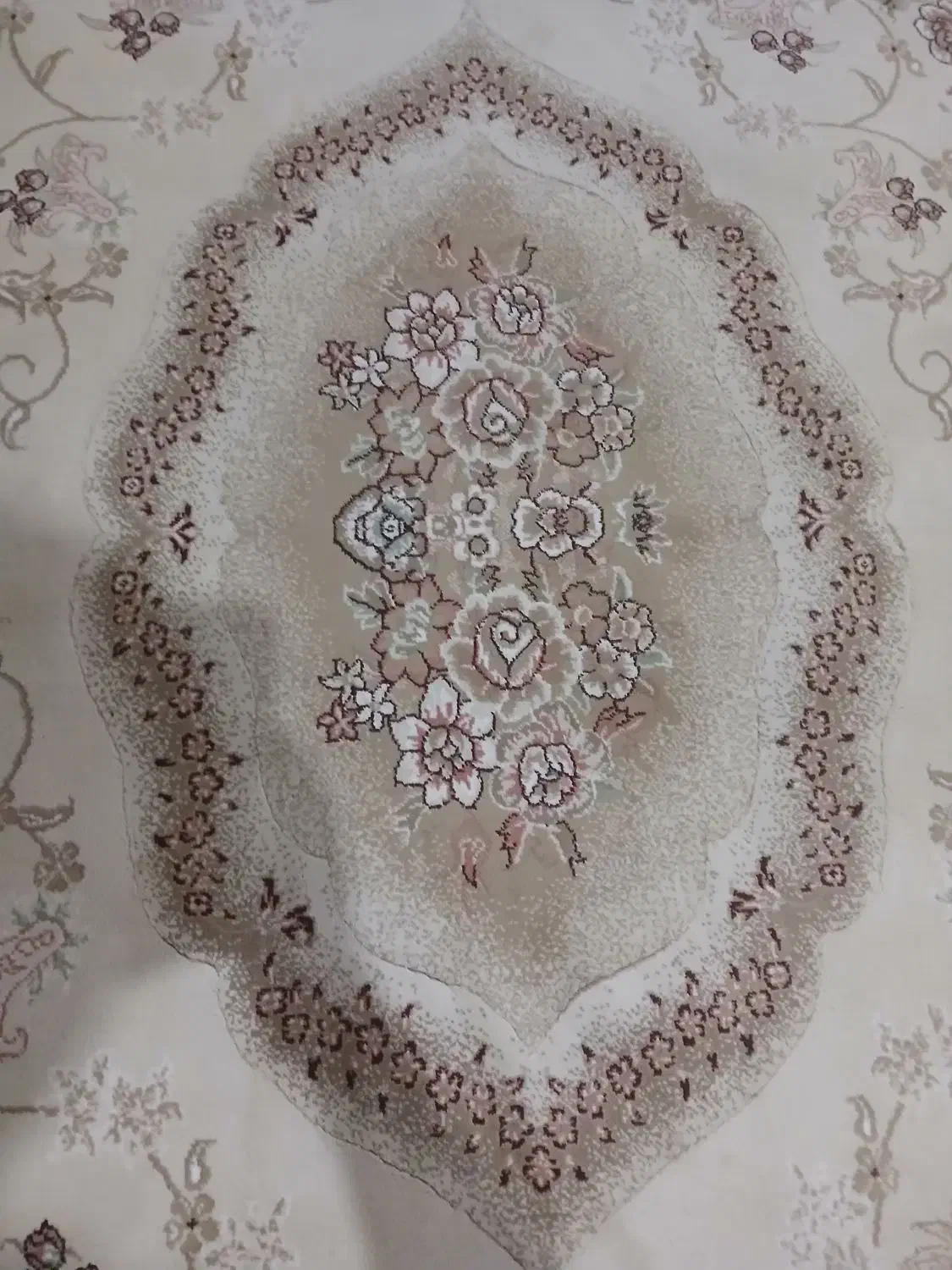 فرش در حد نو|فرش|زنجان, |دیوار