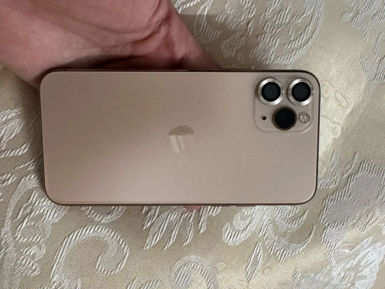 ۱۱ پرو به شرط و ضمانت باتری ۹۰|موبایل|گرگان, |دیوار