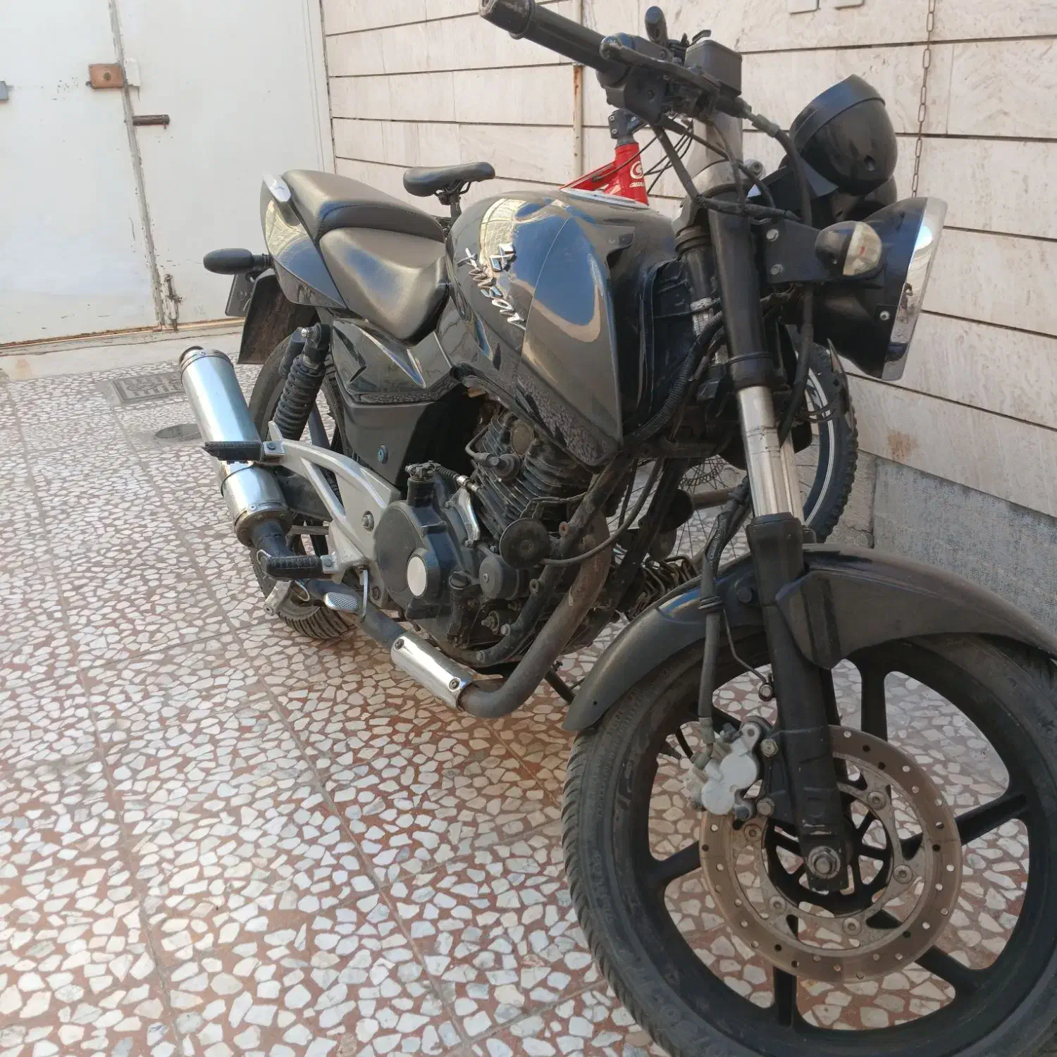 موتور پالس ۱۸۰ چراغ گرد|موتورسیکلت|اصفهان, جامی|دیوار