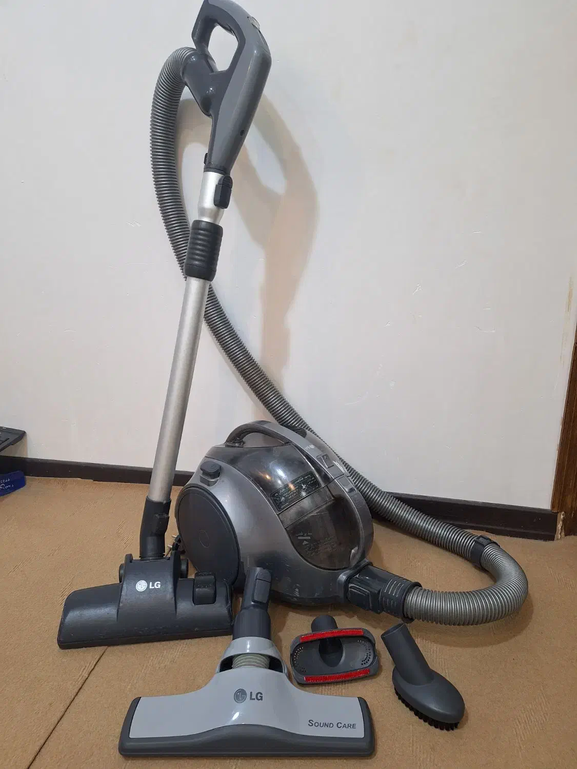 جارو برقی ال جی اصل|جاروبرقی، جارو شارژی، بخارشو|گنبد کاووس, |دیوار