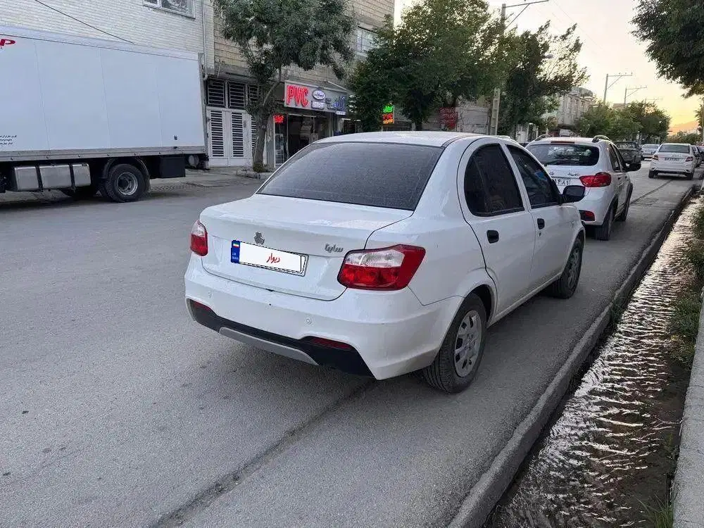 ساینا s1403|خودرو سواری و وانت|فارسان, |دیوار