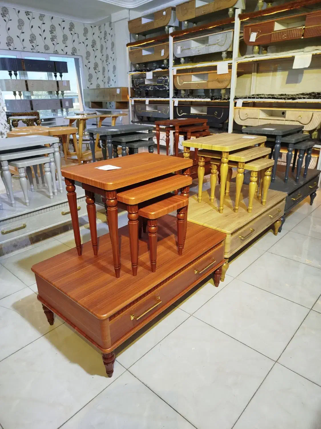 جلو مبلی ونوس با رنگ دلخواه شما در زرکالا|مبلمان خانگی و میز عسلی|یاسوج, |دیوار