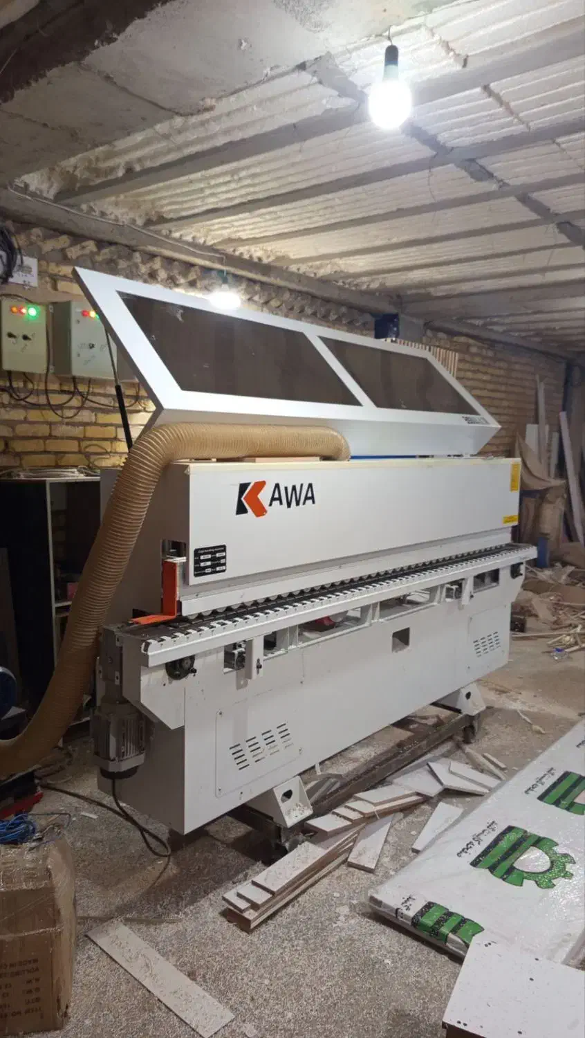 لبه چسبان پمپ باد مکنده|ماشین‌آلات صنعتی|اسفراین, |دیوار