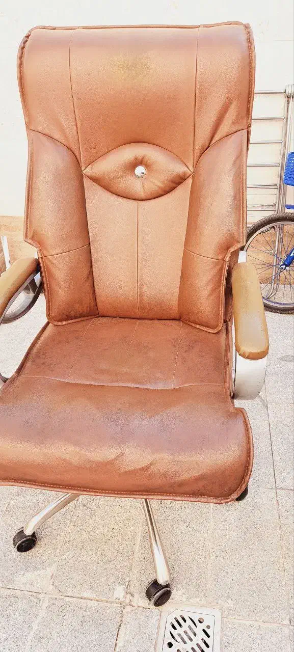 صندلی چرخشی|صندلی و نیمکت|مهاباد (آذربایجان غربی), |دیوار