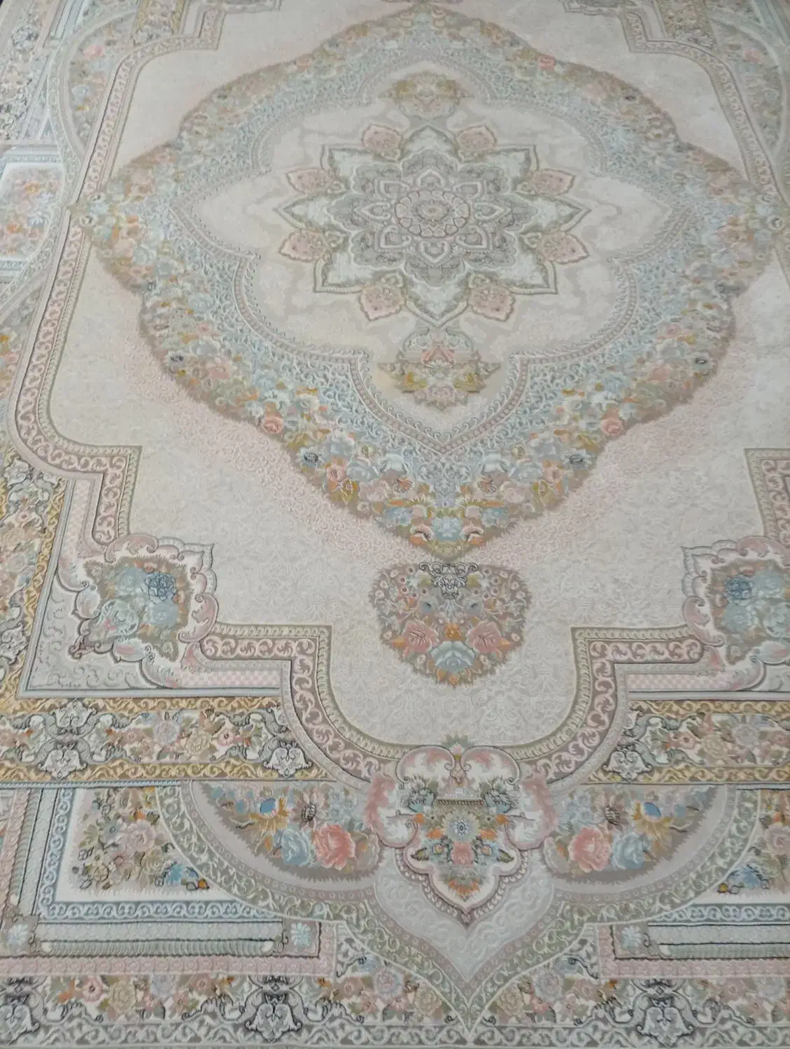 فرش 9متری|فرش|هشتگرد, شهرک آپادانا|دیوار