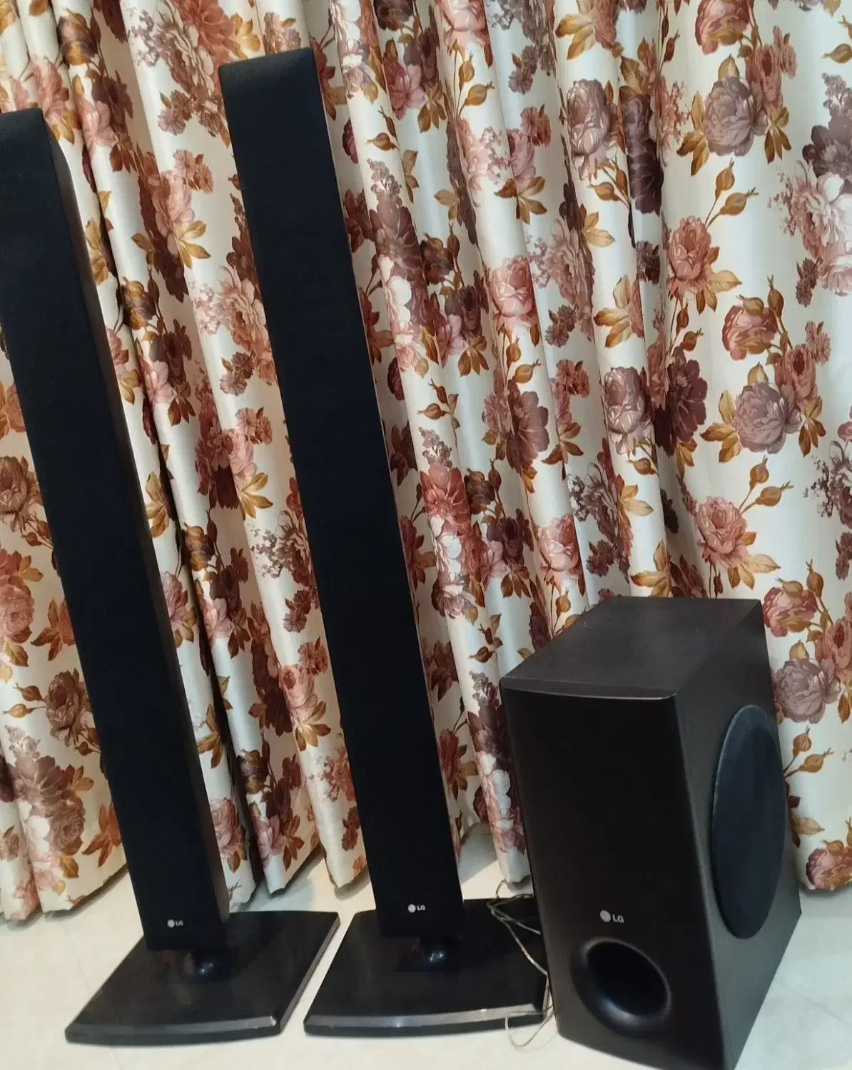 سینما خانواده|سیستم صوتی خانگی|میانه, |دیوار