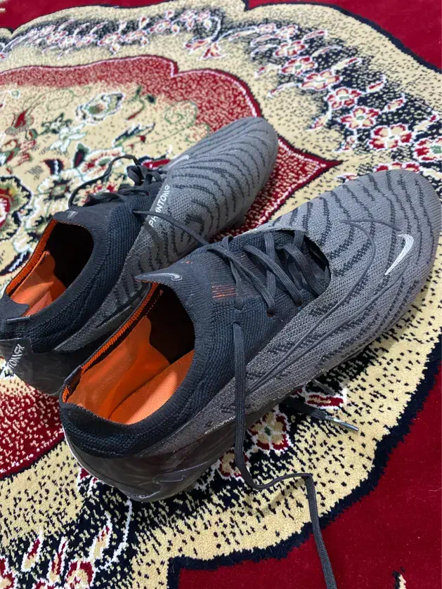 کفش استوک|کیف، کفش، کمربند|دورود, |دیوار