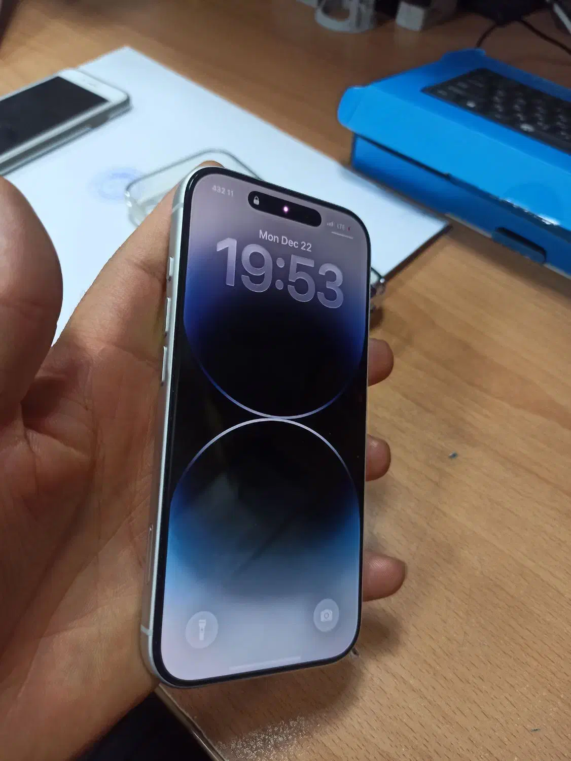 17 پرو 256 zaa|موبایل|اصفهان, نقش جهان|دیوار