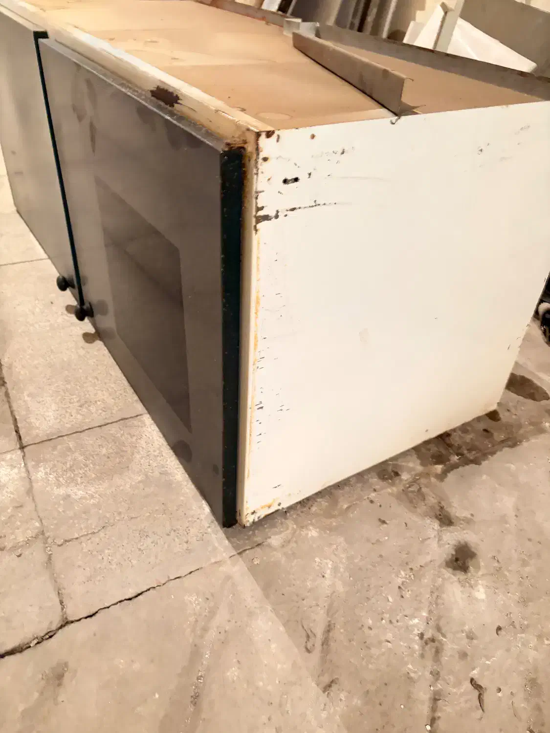 کمد فلزی|جاکفشی، کمد، دراور|کرمان, |دیوار