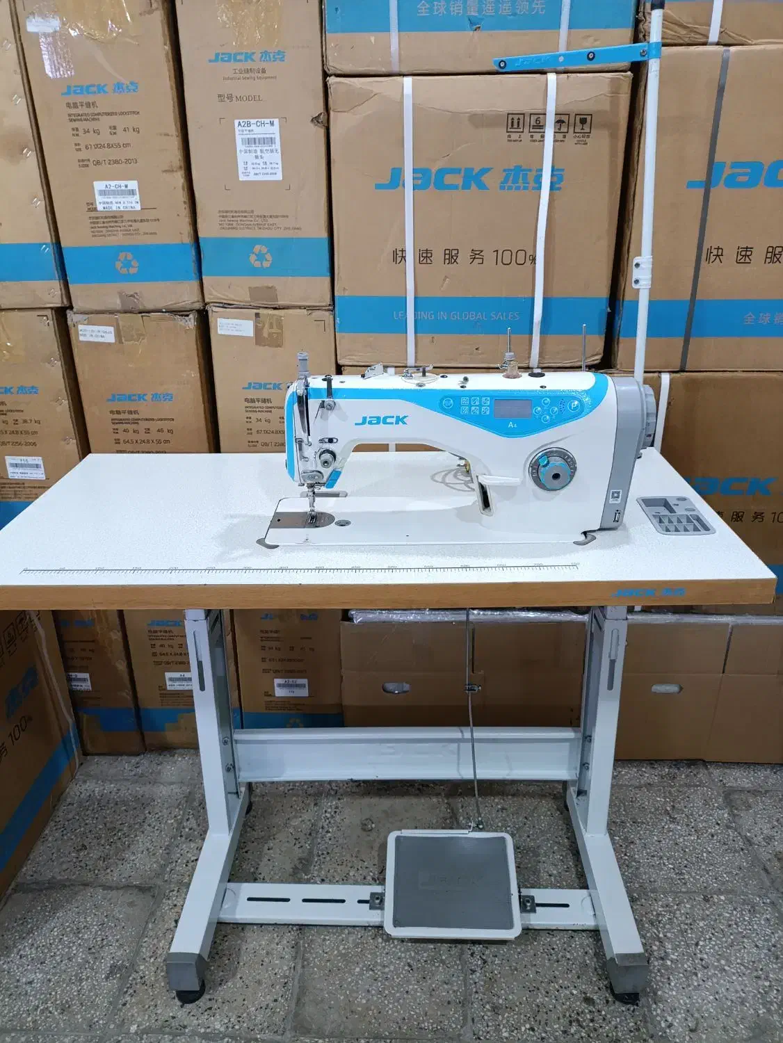 چرخ خیاطی فولA4جک ترکایی|چرخ خیاطی و ریسندگی|بروجرد, |دیوار