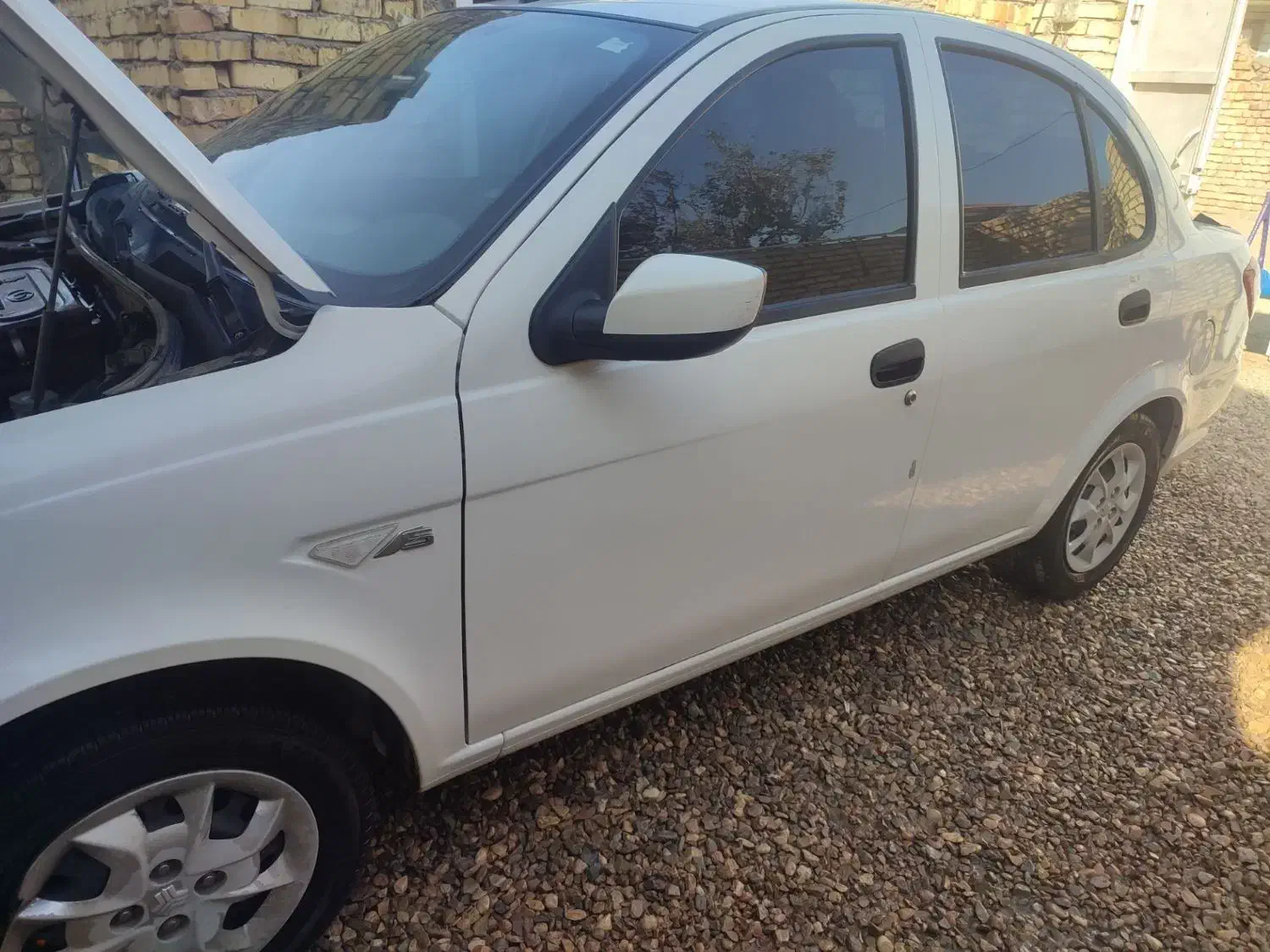 ساینا|خودرو سواری و وانت|تاکستان, |دیوار