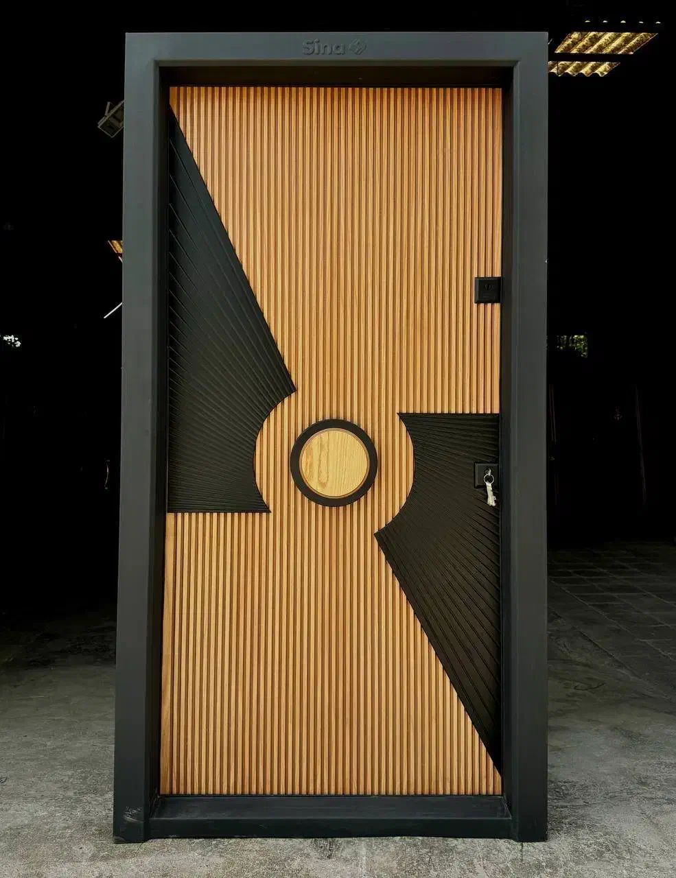 درب جدید و خفن چوب و شیشه ضدسرقت|مصالح و تجهیزات ساختمان|رامسر, |دیوار