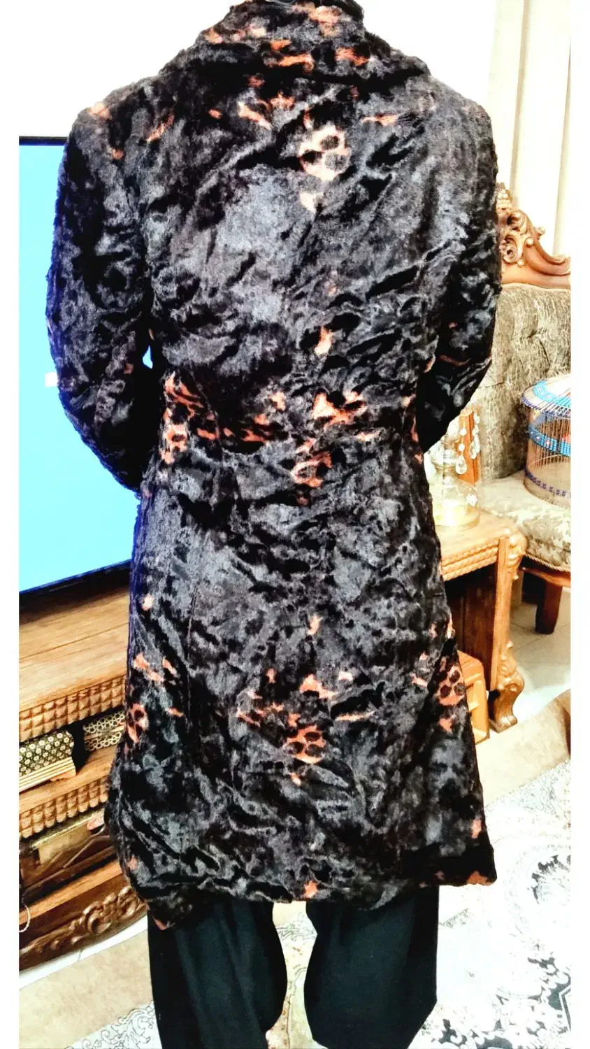 لباس گرم پائیزی|لباس|شاهینشهر, عطار|دیوار