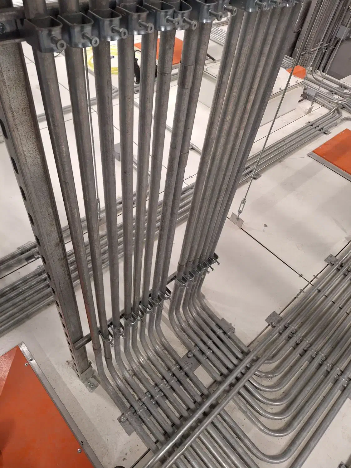 استخدام برقکار|استخدام صنعتی، فنی، مهندسی|تهران, امیرآباد|دیوار