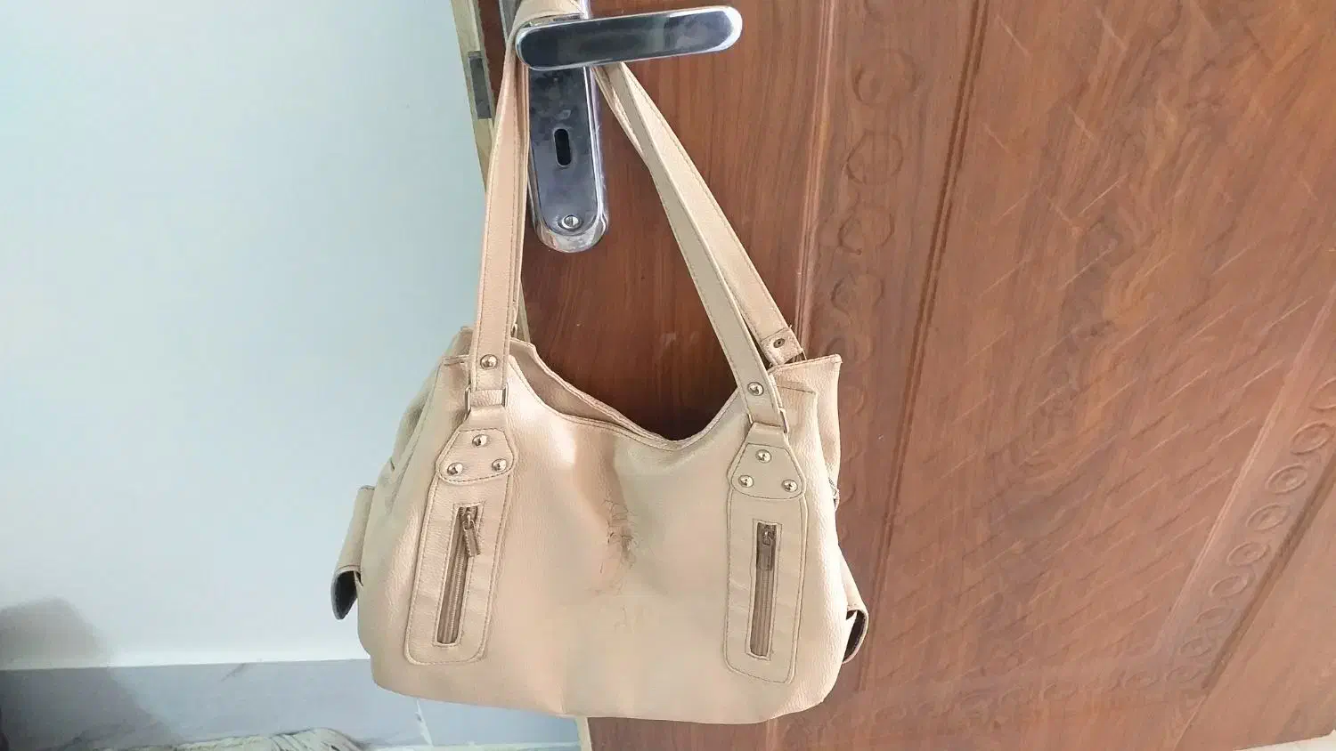 کیف|کیف، کفش، کمربند|تربت‌حیدریه, داروپخش|دیوار