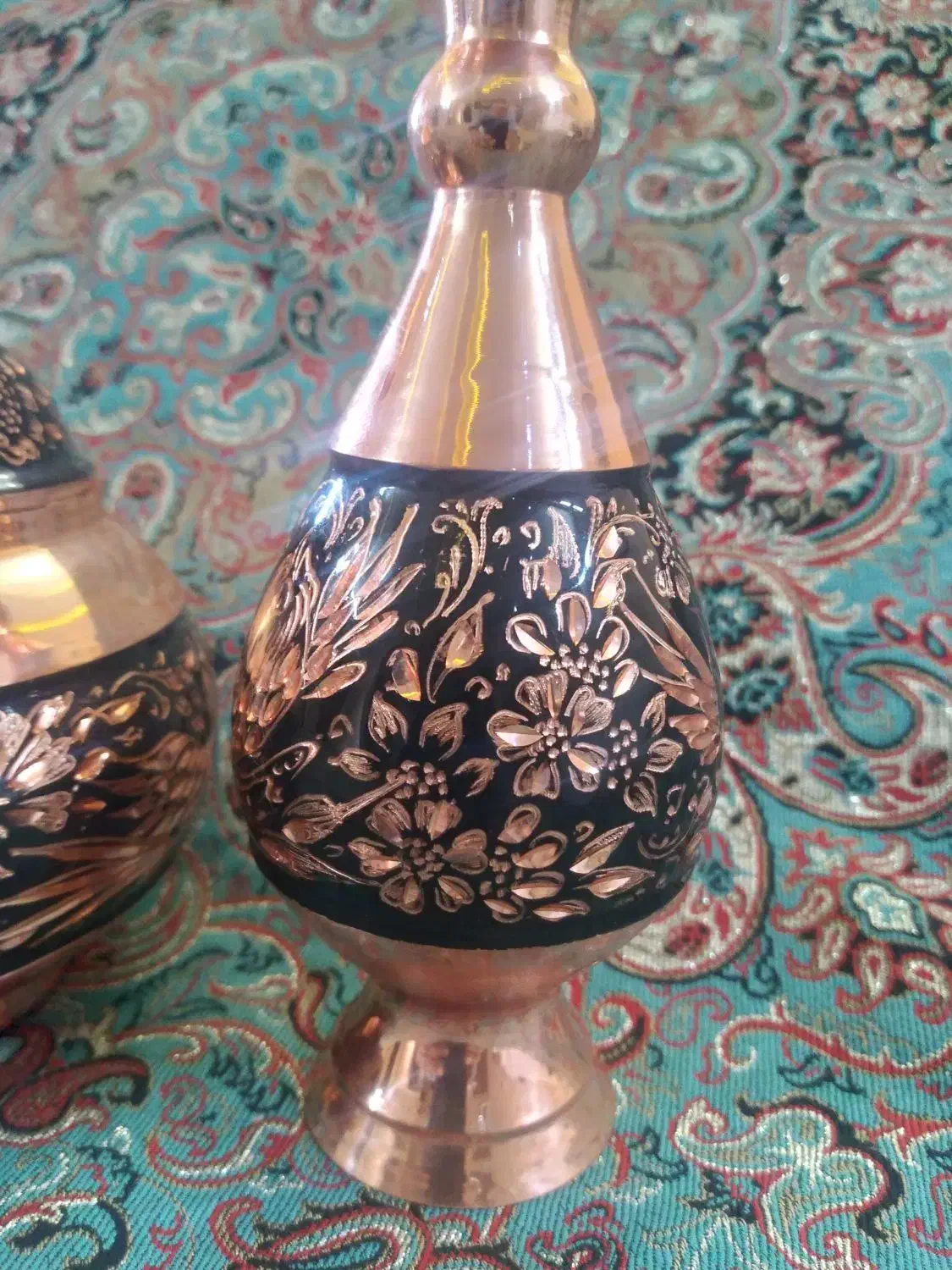 گلدان و قندان مسی  حکاکی  الماس تراش|صنایع دستی و سایر لوازم تزئینی|اصفهان, ارغوانیه|دیوار