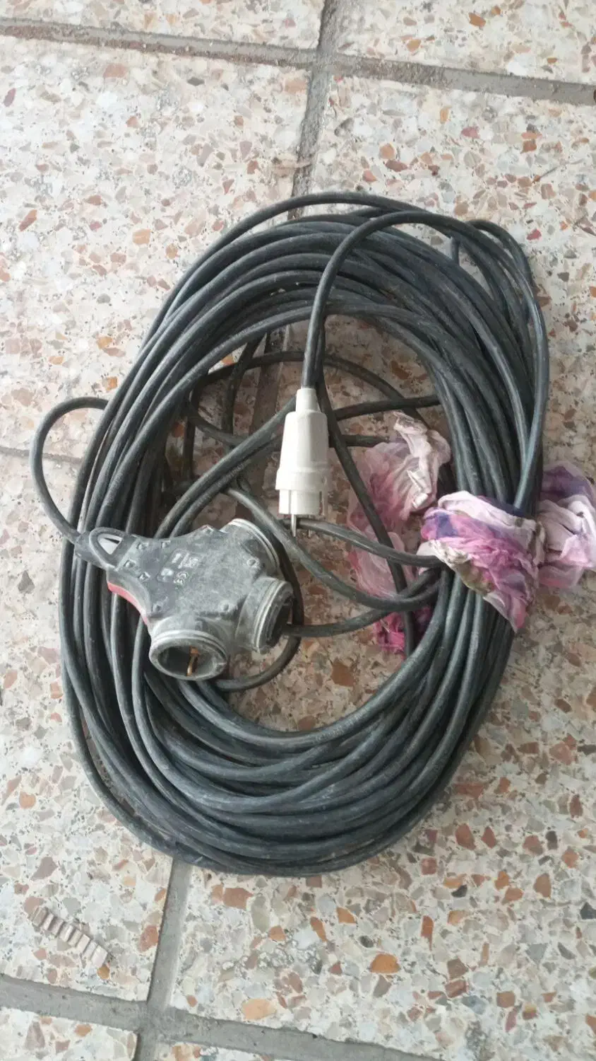 کابل سیم سیار ۳۰ متری آمل درحد نو|ابزارآلات|شیراز, هفت تنان|دیوار