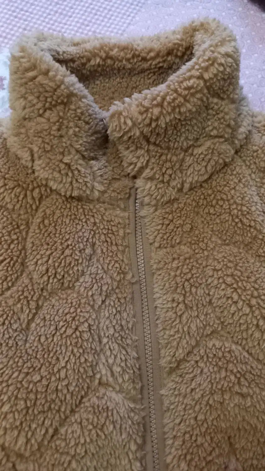 پالتو شیک المانی|لباس|رشت, منظریه|دیوار