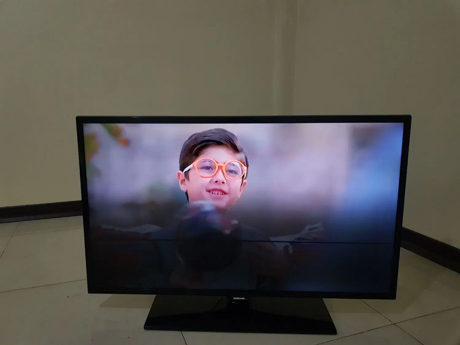 تلوزیون 40 اینچ LCD سامسونگ|تلویزیون و پروژکتور|تهران, شارق|دیوار