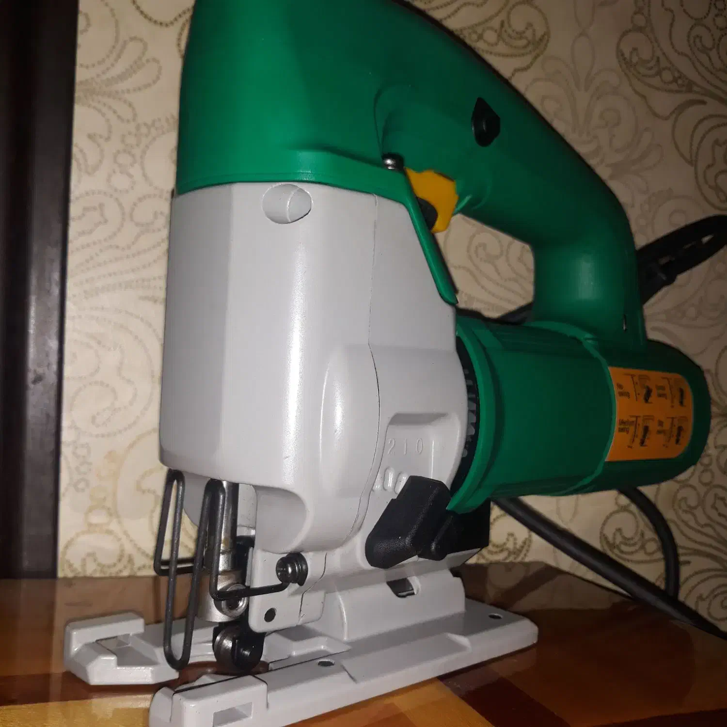 عمود بر دی سی ای پولیشر اوربیتال رونیکس|ابزارآلات|بندر انزلی, استادیوم|دیوار