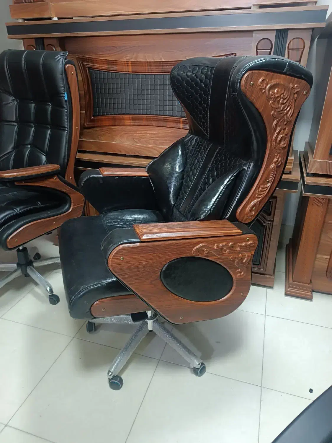 فروش و تعمیرات صندلی اداری یوسفی|مبلمان اداری|ارومیه, |دیوار