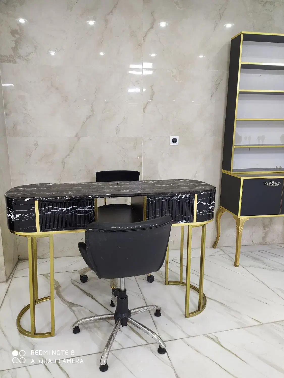 اجاره میز ناخن|آرایشگاه و سالن‌های زیبایی|سراب, |دیوار