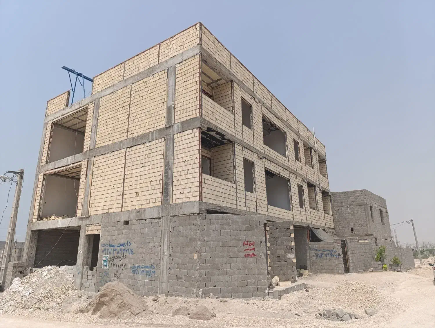 پیش فروش آپارتمان،معاوضه با زمین|پیش‌فروش املاک|بندر کنگان, |دیوار