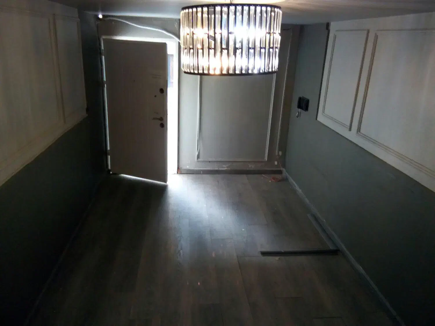 اجاره ۳۶۰ متر ۳ طبقه آجودانیه