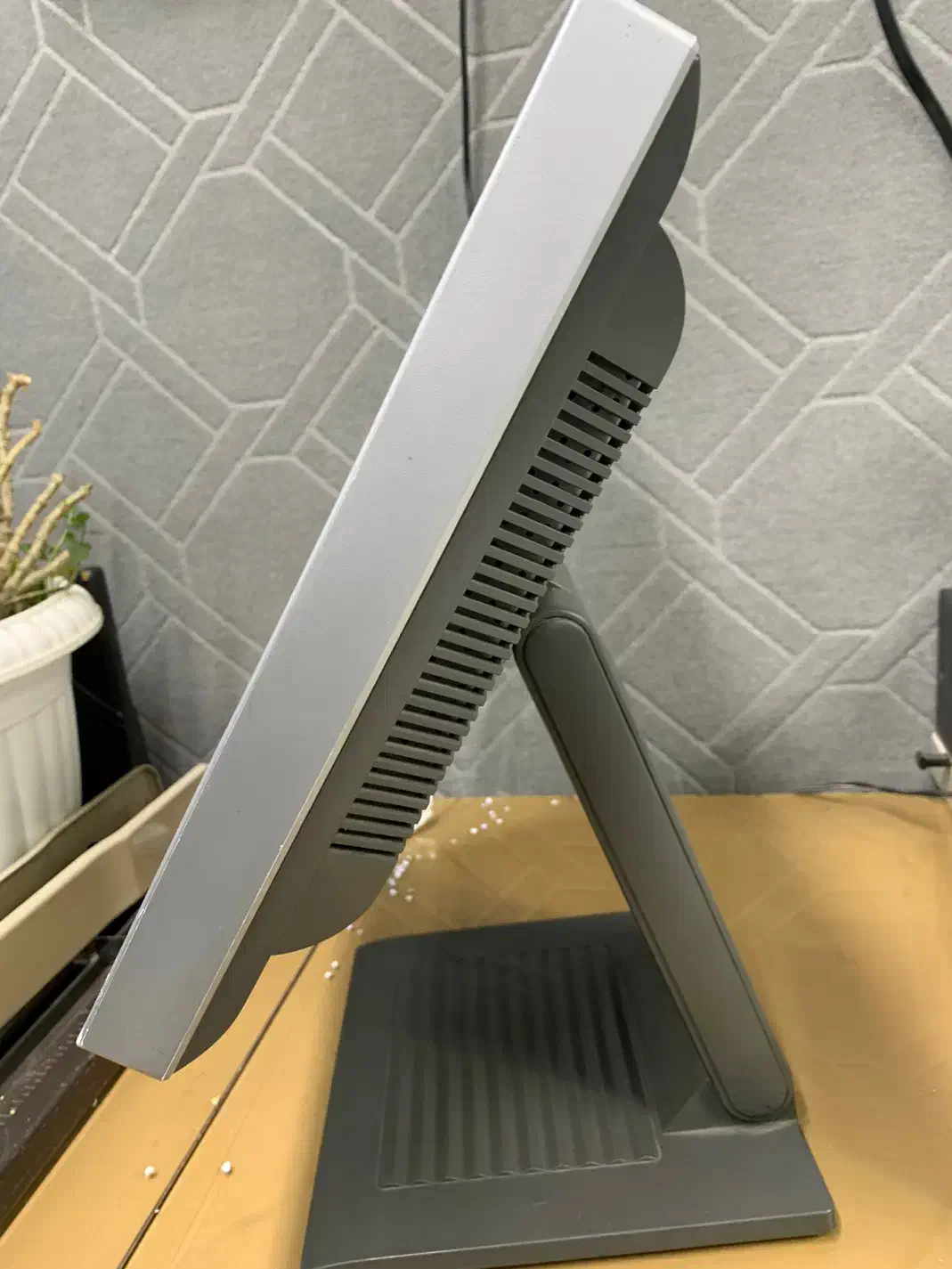 مانیتور ال جی|قطعات و لوازم جانبی رایانه|ارومیه, |دیوار