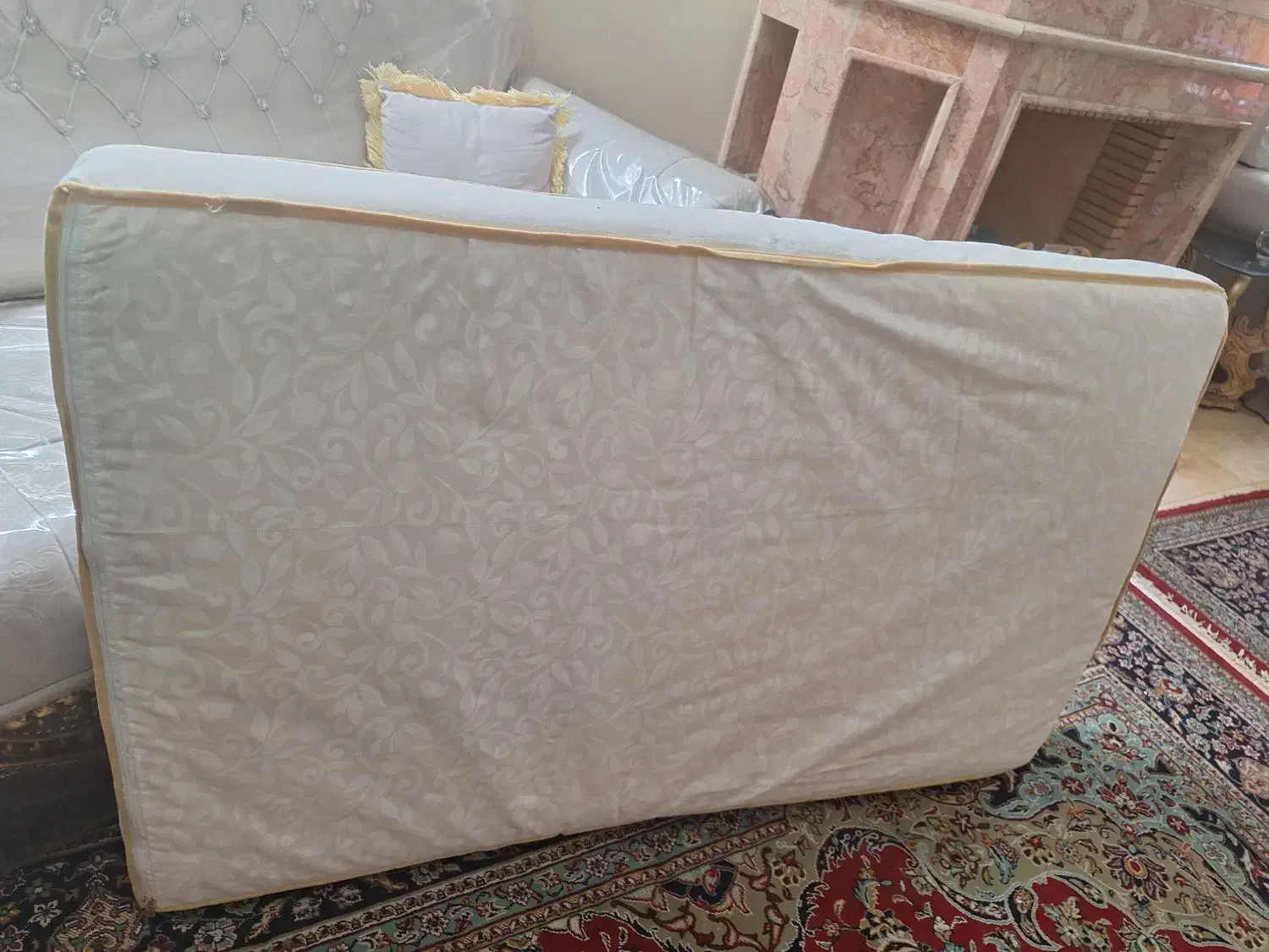 خوشخواب کودک نوجوان|تشک تختخواب|صدرا-فارس, فاز ۱|دیوار