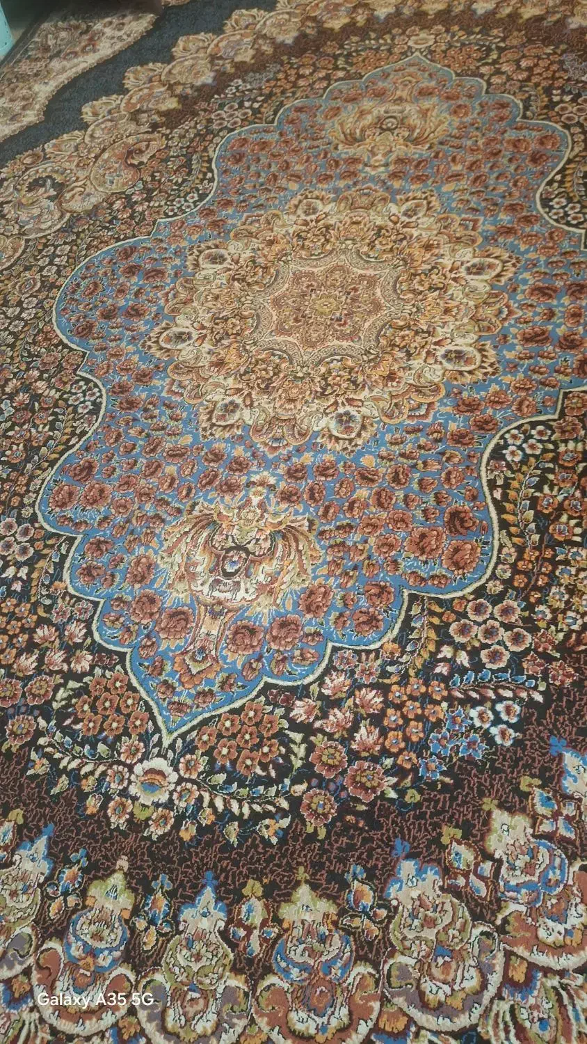 ۲ عدد فرش ۱۲ متری سورمه ای|فرش|شهرکرد, |دیوار