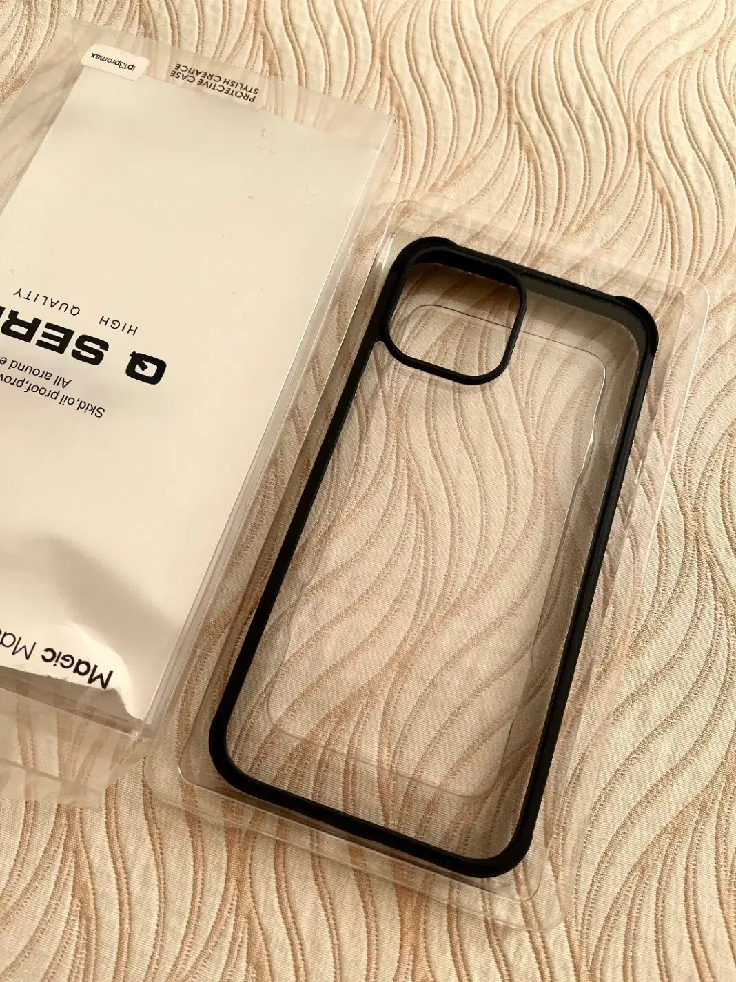 قاب آیفون شیشه ای نویکبار هم استفاده نشده وارداتی|لوازم جانبی موبایل و تبلت|تهران, خزانه|دیوار