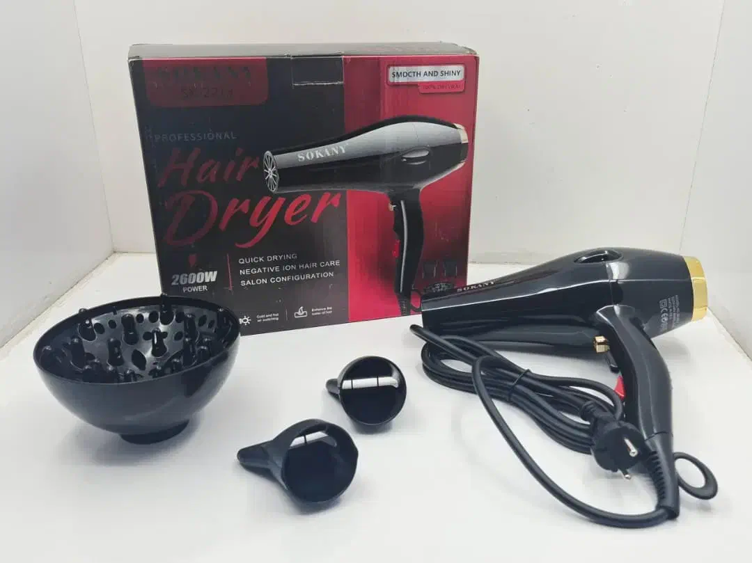 سشوار سالنی اصل و حرفه ای|آرایشی، بهداشتی، درمانی|آباده, |دیوار