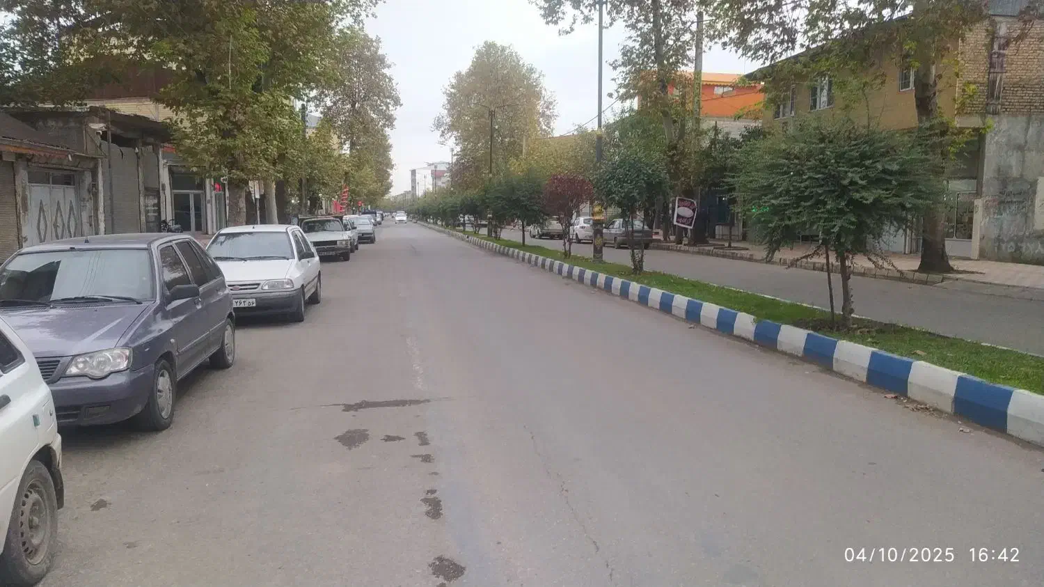 اجاره دو دهنه ۷۰متری بالکندارخیابان سردار جنگل|اجارهٔ مغازه و غرفه|رضوانشهر, |دیوار