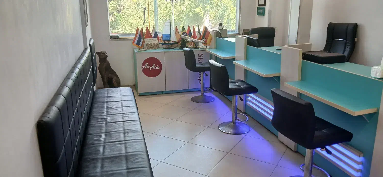 فروش واحد تجاری ۴۰متری خیابان بیستون ،براصلی،طبقه۱|فروش دفتر کار، اتاق اداری، مطب|رشت, پیرسرا|دیوار