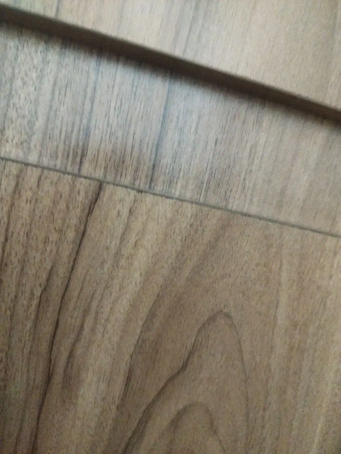 یک قطعه طلا پیدا شده|اشیا|الیگودرز, |دیوار