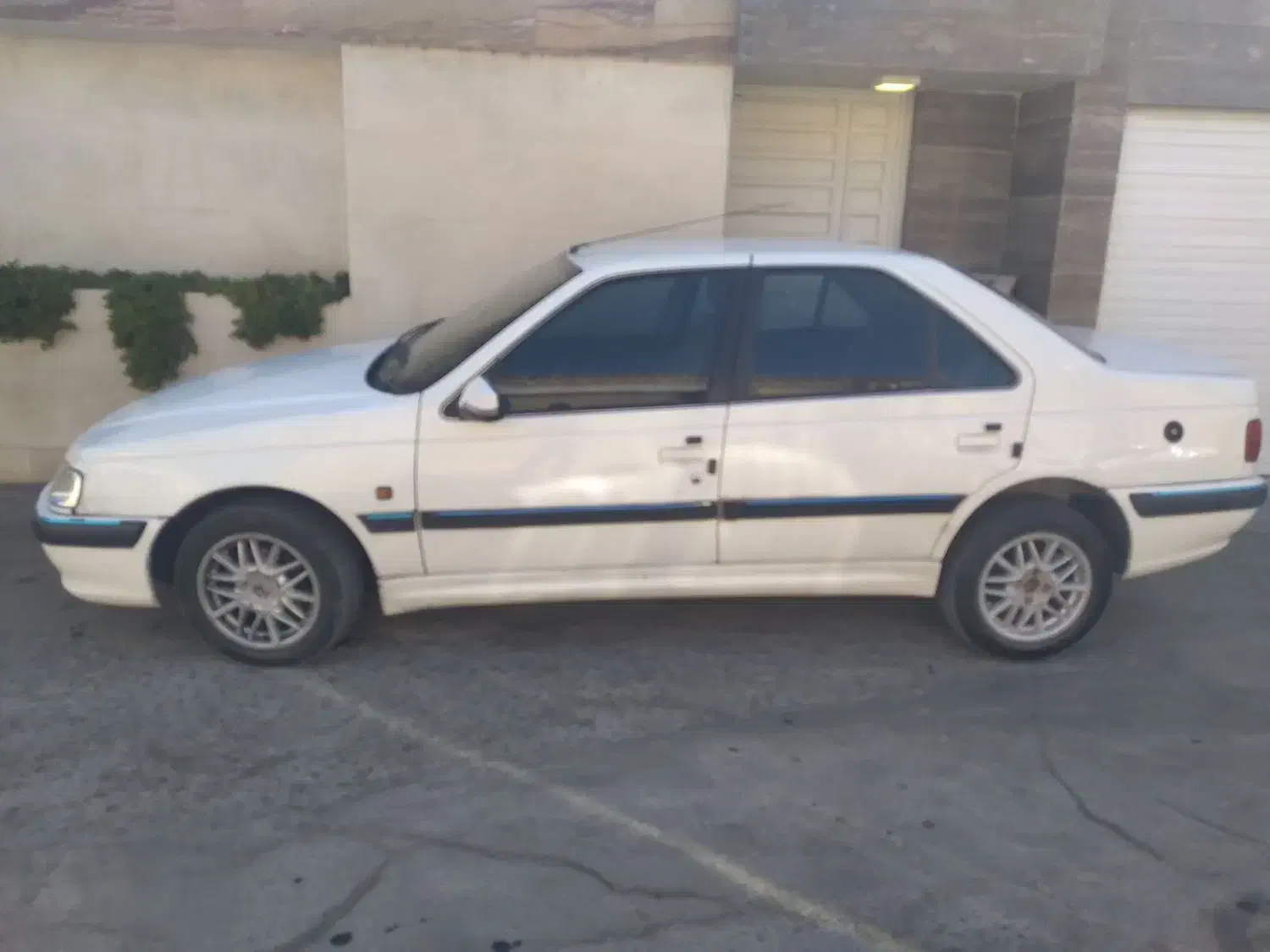 پارس|خودرو سواری و وانت|بیرجند, |دیوار