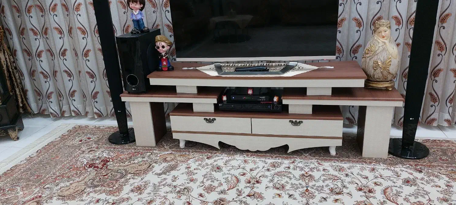 لوازم خانگی|مبلمان خانگی و میز عسلی|فولادشهر, C1|دیوار